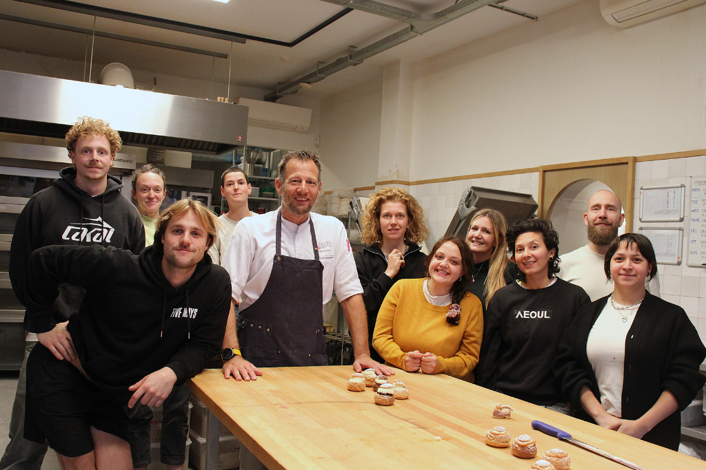 Maatwerktraining vullingen viennoiserie voor het team van Bartine Bakery in Den Haag